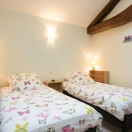 Dom wakacyjny House Les Oiseaux 1 *